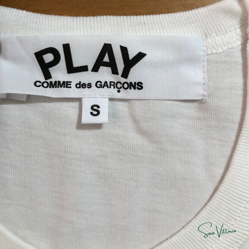 Camiseta "Family Heart" CDG (Open Box)