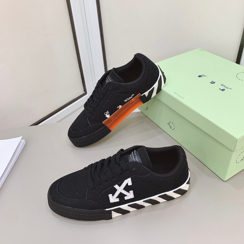 Tênis "Vulcanized Low Canvas" Off-White Preto