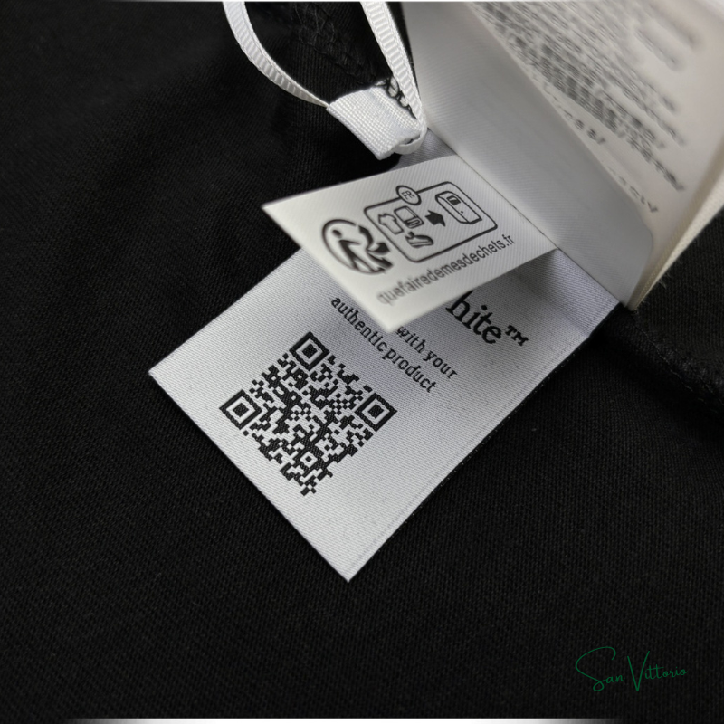 Camiseta "Arrows "23" Oversized Tee" Off-White