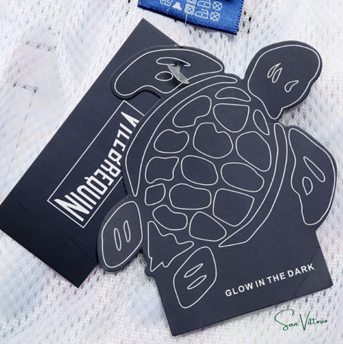 KIT Verão 3! Camiseta "Family Hearts" CDG + Shorts "Sea in Blue" Vilebrequin